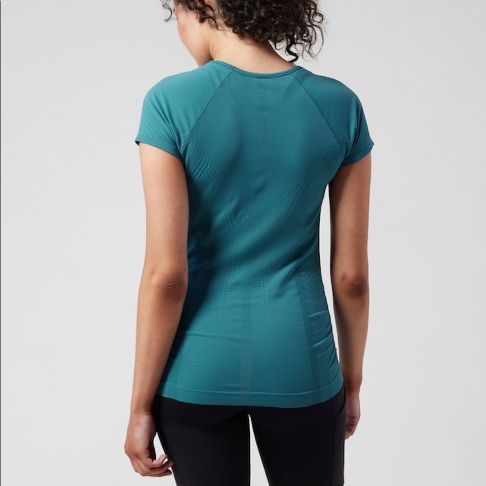 Athleta Top! - Picture 5 of 5